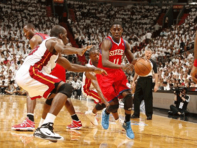 零点吧nba在线直播免费_免费观看零点吧nba在线直播APP手机版/绿茵直播